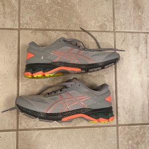 New! Worn only a handful of times